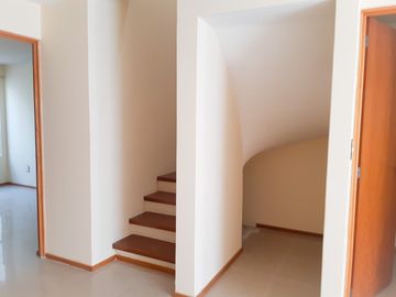 CASA EN VENTA EN BOSQUES DE LOS HÉROES!! FRACC CERRADO!! 14 SUR Y PERIFERICO!