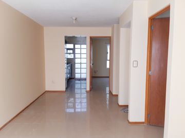 CASA EN VENTA EN BOSQUES DE LOS HÉROES!! FRACC CERRADO!! 14 SUR Y PERIFERICO!