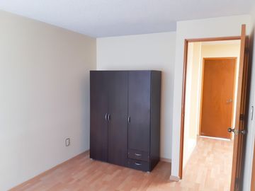 CASA EN VENTA EN BOSQUES DE LOS HÉROES!! FRACC CERRADO!! 14 SUR Y PERIFERICO!