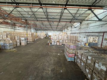 Galpón -  Deposito en  Boca 6.300 m2 - Alquiler - Mixtura 3