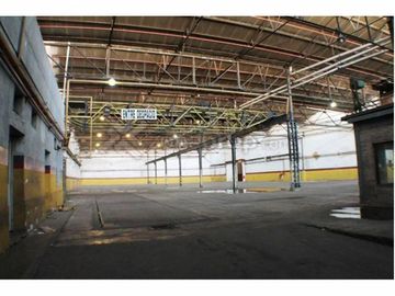 Galpón -  Deposito en  Boca 6.300 m2 - Alquiler - Mixtura 3