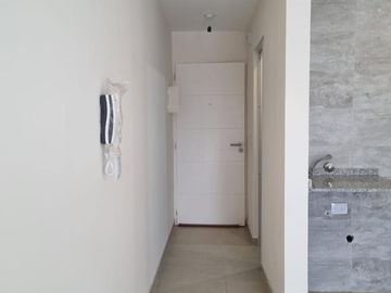 VENTA MONOAMBIENTE A ESTRENAR  FRANCIA 1ra CUADRA