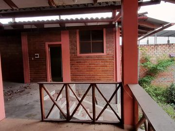 ¡Gran Oferta! - Se Vende Casa de 2 Pisos en Tarapoto