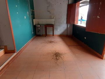 ¡Gran Oferta! - Se Vende Casa de 2 Pisos en Tarapoto