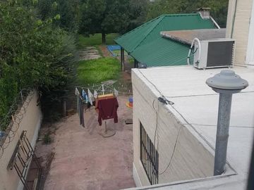 Casa en venta - 3 Dormitorios 3 Baños - Cocheras - 620Mts2 - Ingeniero Maschwitz