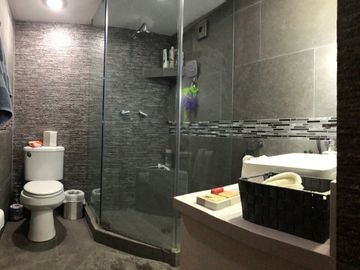 VENTA DEPARTAMENTO TECAMACHALCO RECIÉN REMODELADO (A)