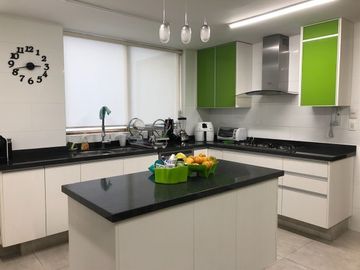 VENTA DEPARTAMENTO TECAMACHALCO RECIÉN REMODELADO (A)