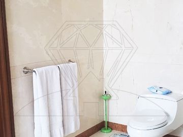 Casa de LUJO en conjunto  a la venta La Toscana, Bosques de las Lomas (V)