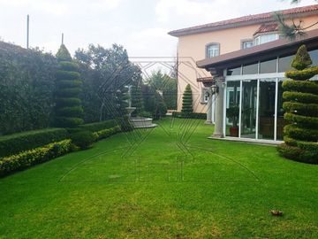 Casa de LUJO en conjunto  a la venta La Toscana, Bosques de las Lomas (V)