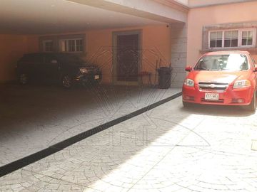 Casa de LUJO en conjunto  a la venta La Toscana, Bosques de las Lomas (V)