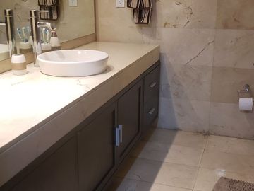DEPARTAMENTO A LA VENTA DE 2 NIVELES EN SOCRATES!!!(V)