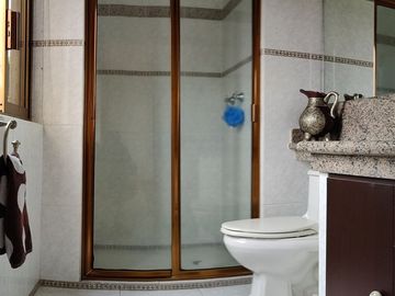 EN VENTA EXCELENTE CASA EN CONJUNTO EN LOMAS DE LAS PALMAS (V)