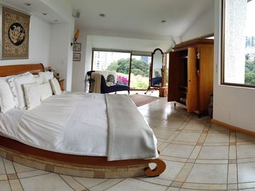 EN VENTA EXCELENTE CASA EN CONJUNTO EN LOMAS DE LAS PALMAS (V)