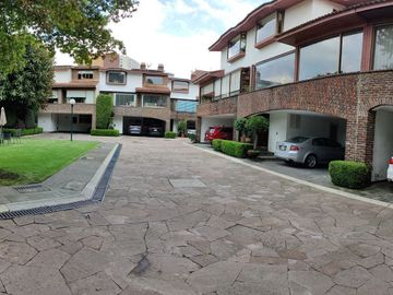EN VENTA EXCELENTE CASA EN CONJUNTO EN LOMAS DE LAS PALMAS (V)