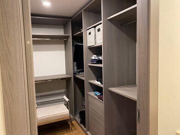 VENTA DE DEPARTAMENTO AMUEBLADO EN UNIQ LOMAS (V)