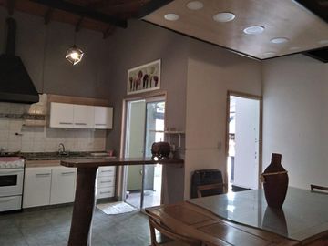 Casa en venta en San Bernardo. Costa