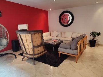 SE VENDE DEPARTAMENTO EN CALLE CERRADA EN  TECAMACHALCO CON 3 TERRAZAS (V)