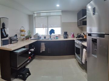 SE VENDE DEPARTAMENTO EN CALLE CERRADA EN  TECAMACHALCO CON 3 TERRAZAS (V)