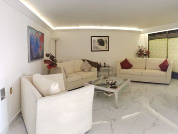 CASA A LA VENTA EN TECAMACHALCO (V)
