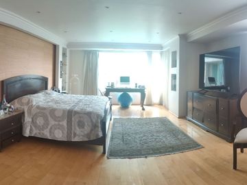 INCREÍBLE DEPARTAMENTO  A LA VENTA EN LA ENRAMADA (V)