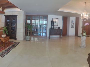 INCREÍBLE DEPARTAMENTO  A LA VENTA EN LA ENRAMADA (V)