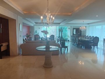 INCREÍBLE DEPARTAMENTO  A LA VENTA EN LA ENRAMADA (V)