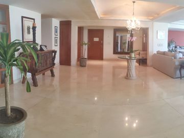 INCREÍBLE DEPARTAMENTO  A LA VENTA EN LA ENRAMADA (V)