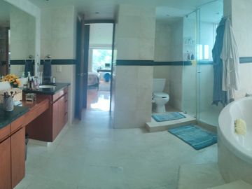 INCREÍBLE DEPARTAMENTO  A LA VENTA EN LA ENRAMADA (V)