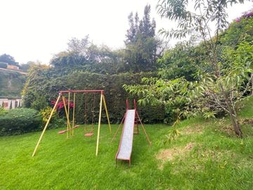 Casa a la  Renta  Amueblada o Venta en Bosques de las Lomas (V)