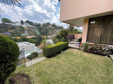 Casa a la  Renta  Amueblada o Venta en Bosques de las Lomas (V)