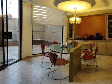 EXCELENTE CASA EN CONJUNTO EN PARQUES DE LA HERRADURA (V)