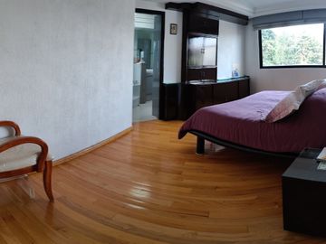 EXCELENTE CASA EN CONJUNTO EN PARQUES DE LA HERRADURA (V)