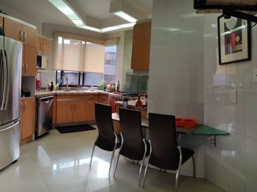 EXCELENTE CASA EN CONJUNTO EN PARQUES DE LA HERRADURA (V)