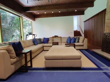 SE RENTA EXCELENTE CASA EN LOMAS DE TECAMACHALCO (V
