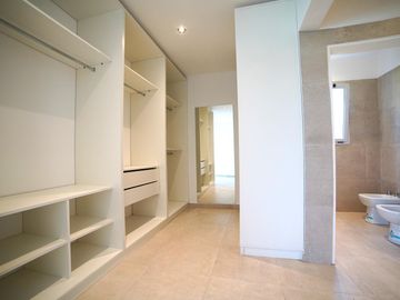 casa moderna  a la venta en Club de campo la asuncion lujan