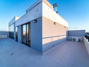 DOS AMBIENTES CON BALCON | CON RENTA | QUINTO PISO