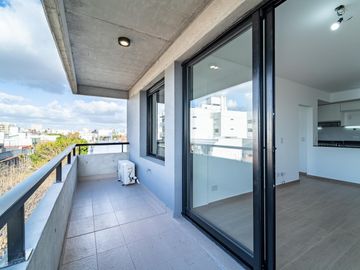 DOS AMBIENTES CON BALCON | CON RENTA | QUINTO PISO