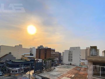 Departamento en Castelar Norte Centro - 4 Ambientes - Iluminado -Terraza -