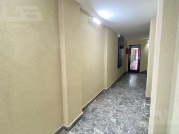 Departamento en Castelar Norte Centro - 4 Ambientes - Iluminado -Terraza -