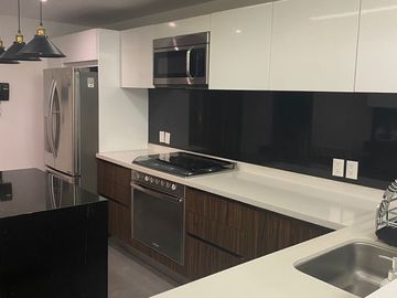 SE VENDE HERMOSO DEPARTAMENTO AMUEBLADO EN RESIDENCIAL TIARA! (V)