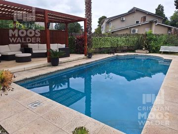 Casa en venta 5 ambientes Country Maschwitz Club
