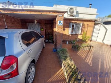 casa a la venta con pileta