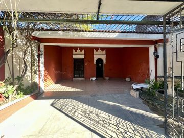 Casa de estilo colonial en venta, Umán, Umán, Yucatán