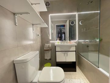 Excelente loft con jardín en venta CON RENTA en Ayres Vila