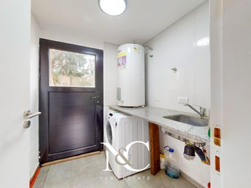 Casa en venta en Costa Esmeralda con fondo libre