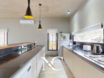 Casa en venta en Costa Esmeralda con fondo libre