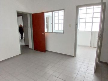 VENTA Casa 2 dormitorios. Ayacucho N°592