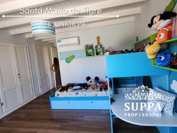 Hermosa Villa Italiana al Río en Santa Maria De Tigre - 4 Dormitorios en Suite