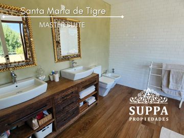 Hermosa Villa Italiana al Río en Santa Maria De Tigre - 4 Dormitorios en Suite