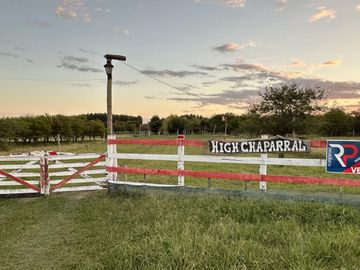Chacra a 13 km  de Gualeguaychu, excelente entorno.